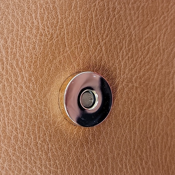 Rachel Zoe NWT Edessi Vegan Crossbody Bag - Picture 5 of 7